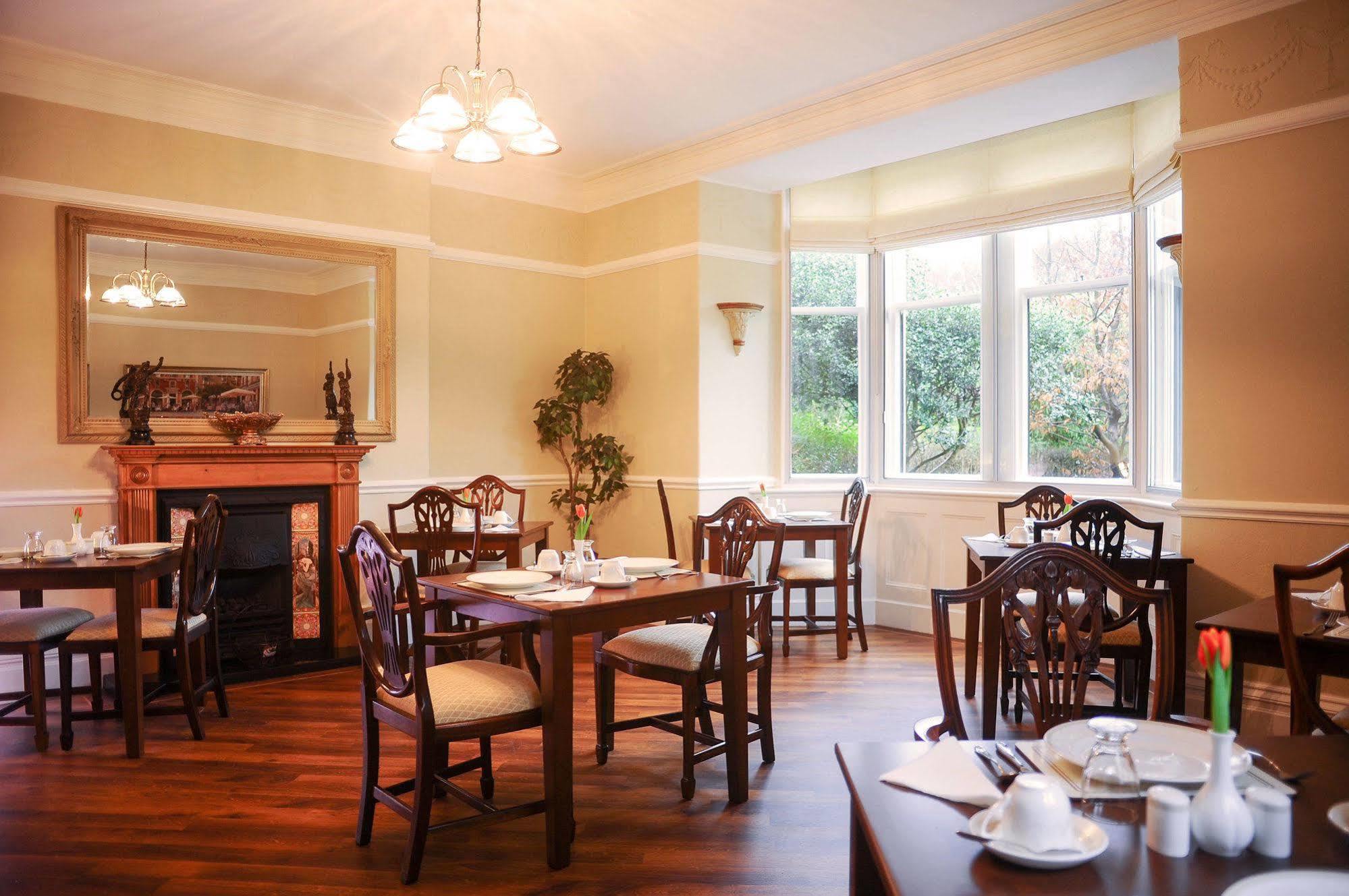 Chestnuts Guest House (Adults Only) Windermere Ngoại thất bức ảnh